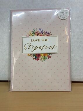 Love You Stepmom Floral Mother's Day Card - Pink Polka Dot
